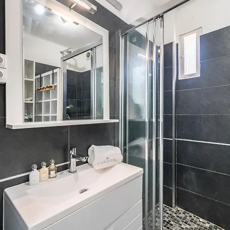 Wonderful 2 Bedroom With Sea View