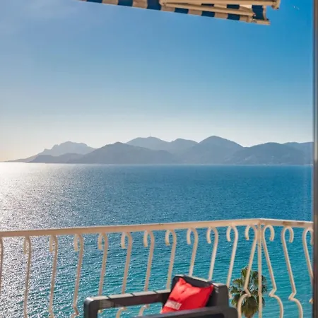 Wonderful 2 Bedroom With Sea View * Cannes